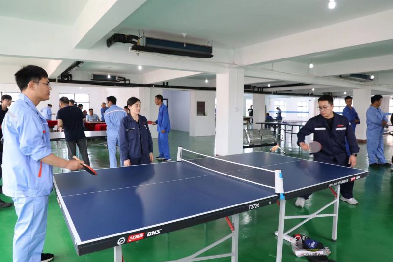 yl7703永利官网集团职工活动中心揭牌仪式暨夏季职工趣味运动会